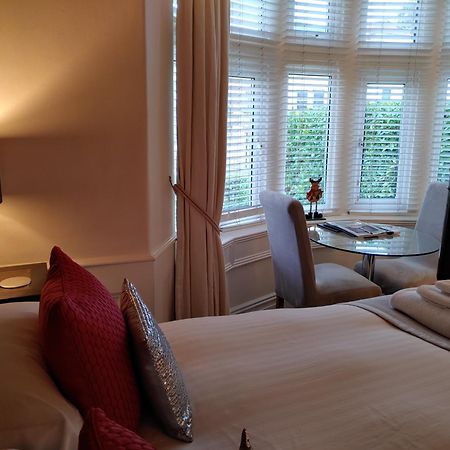 The Bath House Boutique B&B - In-Room Breakfast - Free Parking Exterior photo